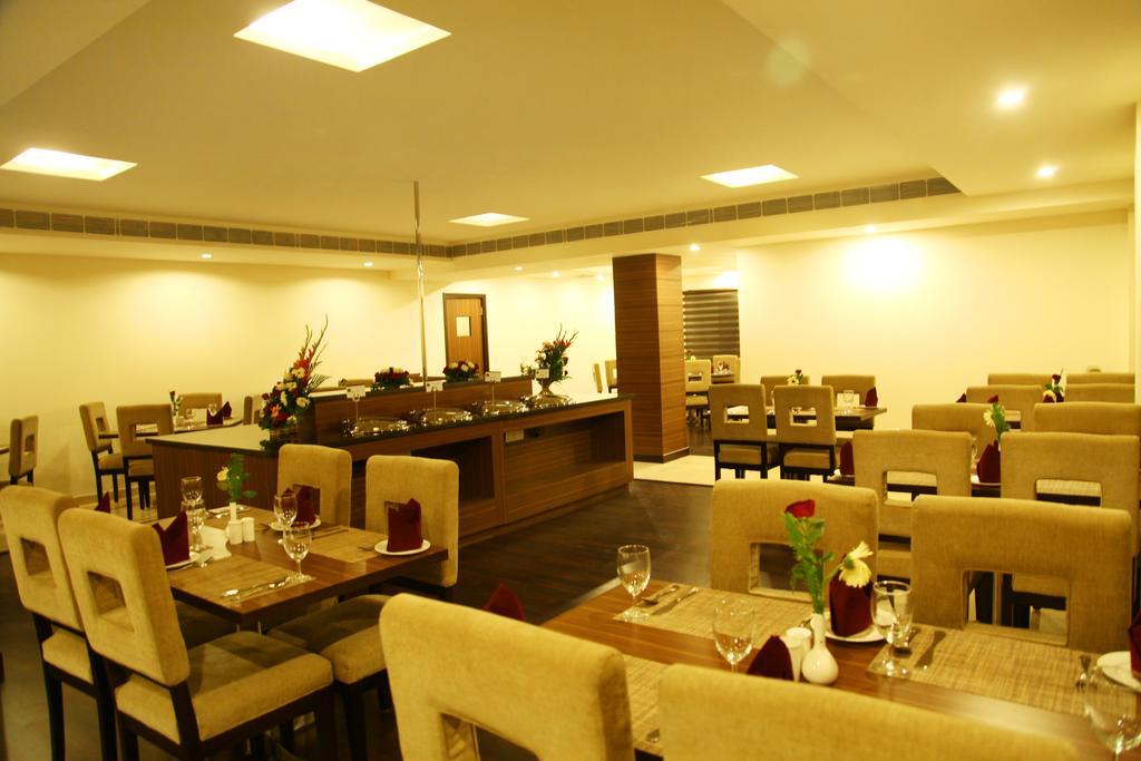 Continent Nakodar Hotel & Resorts Exterior photo