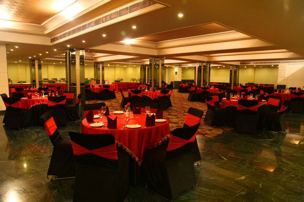 Continent Nakodar Hotel & Resorts Exterior photo